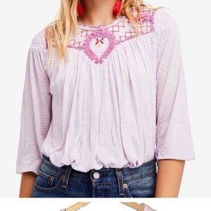 Free People Begonia Embroidered Lilac
Blouse Size Small